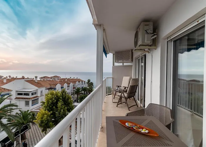 Rentitspain - - Vistas Unicas Al Mar Mediterraneo * 内尔哈