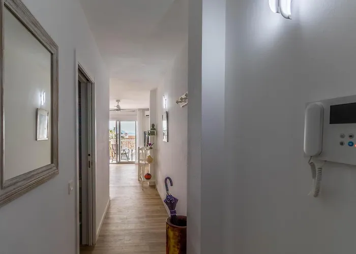 Rentitspain - - Vistas Unicas Al Mar Mediterraneo